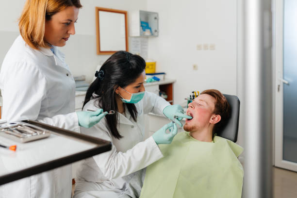 Best Cracked Tooth Emergency Dentist  in St Michaels, MD